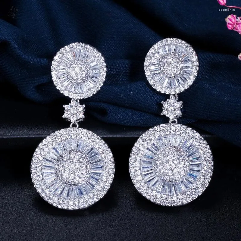 Dangle Küpe Çemberi Beyaz Zirkon Bling Kadınların Kulak Süsleme Moda Kadın giysi Dekorasyonlu Kulak Studs Aksesuarları