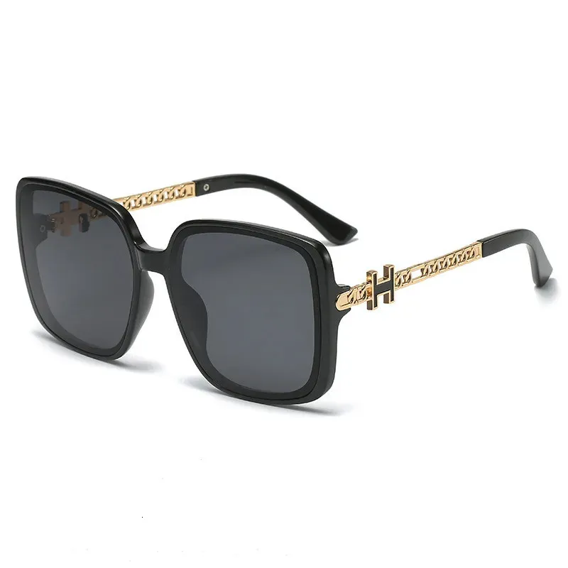 2023 Fashion Large Frame Personalized Rivet European and American Fashion Sunglasses Chain Leg Street Photography Sunglasses 231222