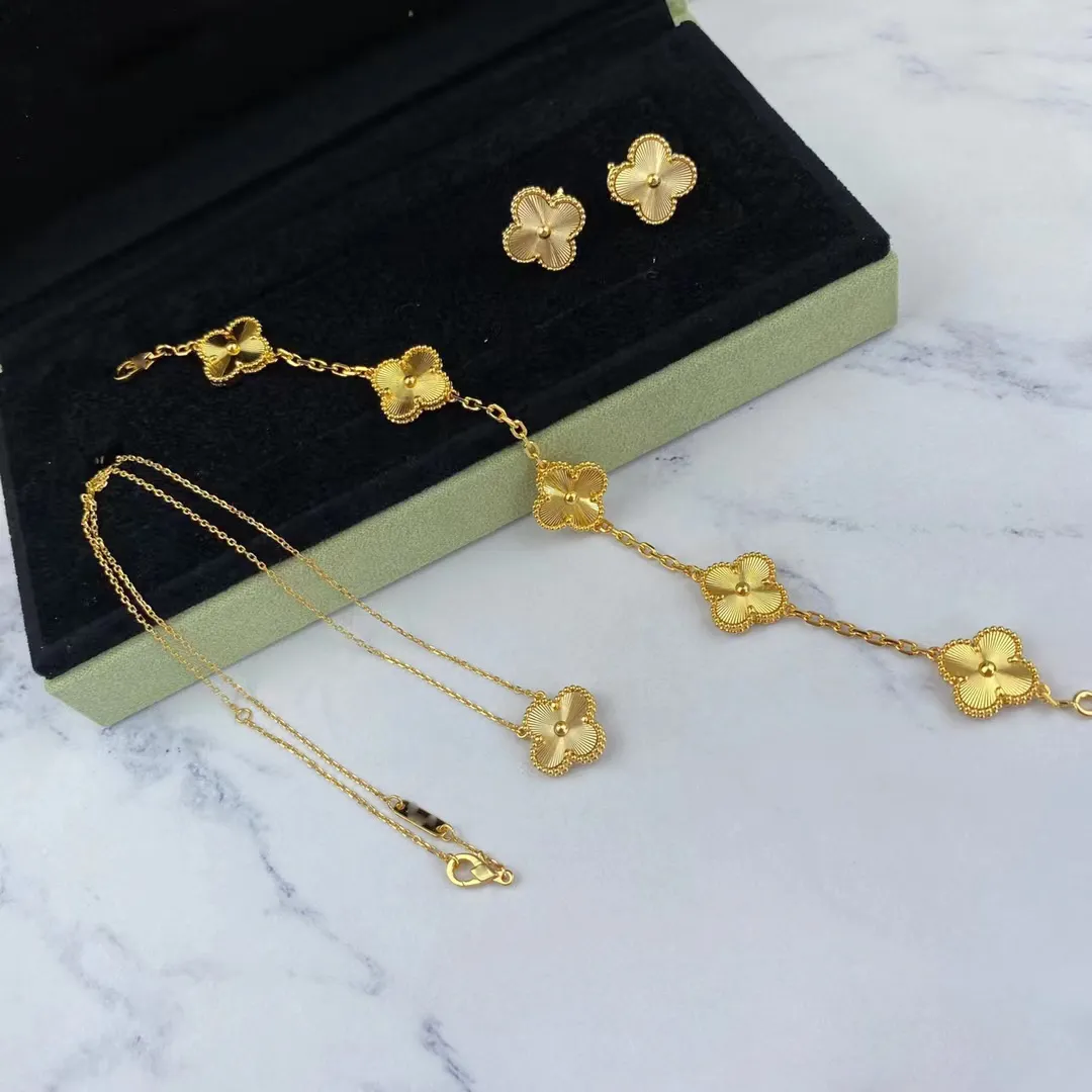 18k gouden luxe laser klaver designer hanger kettingen voor vrouwen meisjes merk vijf blad bloem schakelketting korte choker OL elegante ketting mooie sieraden