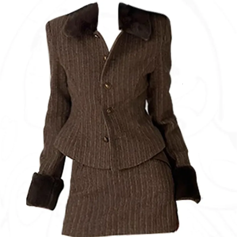 Осень зимняя женщина французские старые деньги Maillard Office Lady Elegant наряды на 2 часа набор однобортная полосатая куртка мини-юбка 231221