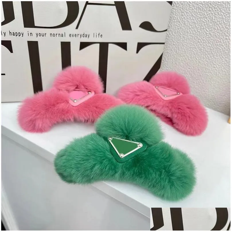 Hair Clips Barrettes Hair Clips Barrettes Fluffy Designer Women Luxurys Hairpins Fuzzy Letters Claw Clip Furry Winter Warm Pin Desi Ot1Np