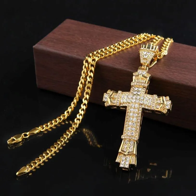 Retro Gold Cross Charme Anhänger Full Ice Out CZ Simulierte Diamonds katholische Kruzifix -Anhänger Halskette mit langem kubanischen Ketten305r