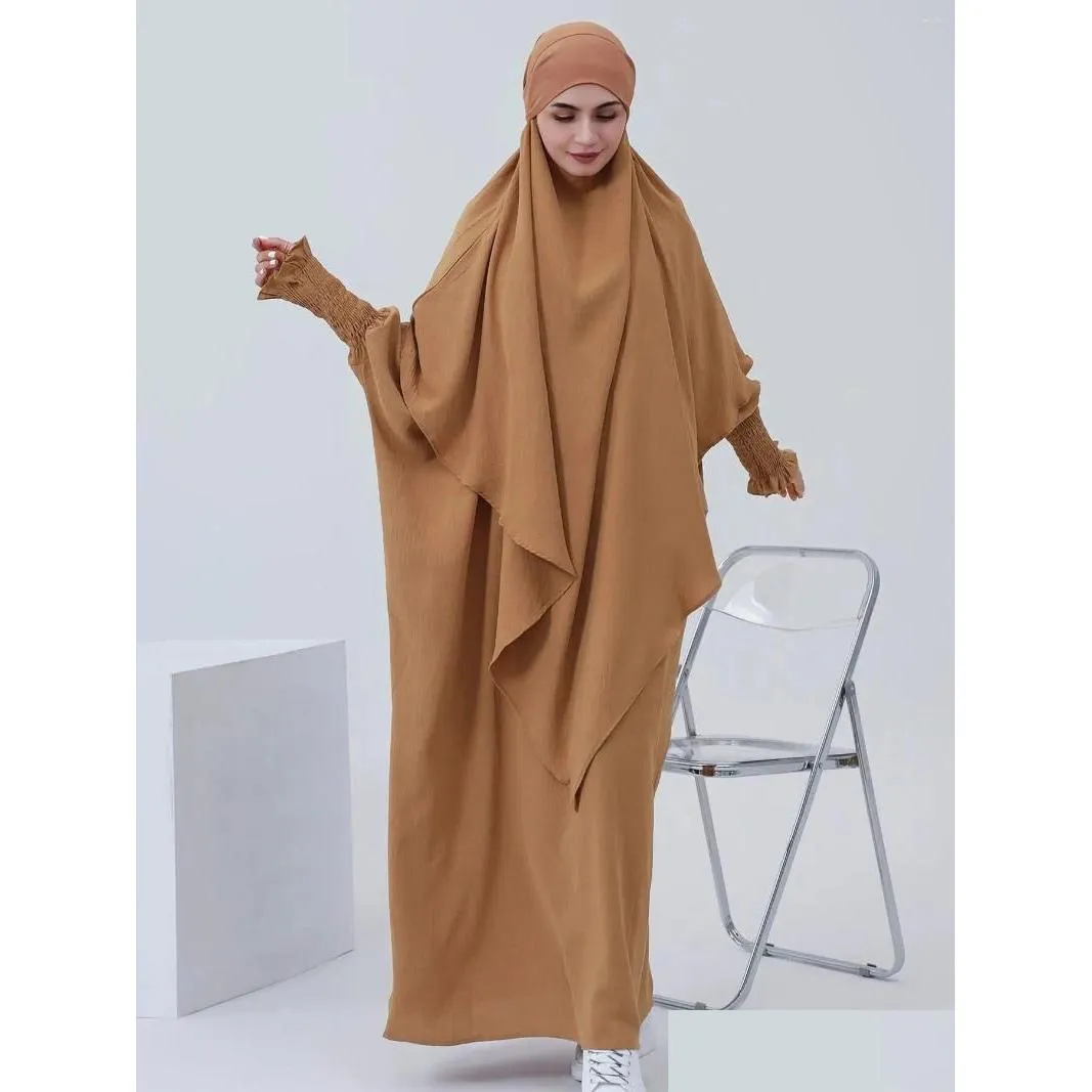Roupas étnicas 2023 Vestido arabada de abaya árabe para mulheres brancas de manga comprida Kaftan manto com capuz Túmulo turco Ramadã Islâmico Drop de Dhy75