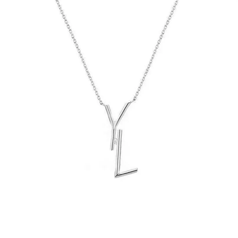 Women Designer Necklace Jewelry Luxury Designers Necklace Silver Letters Chains Pendent Gold Y Necklaces Party Accessories with Bo295D
