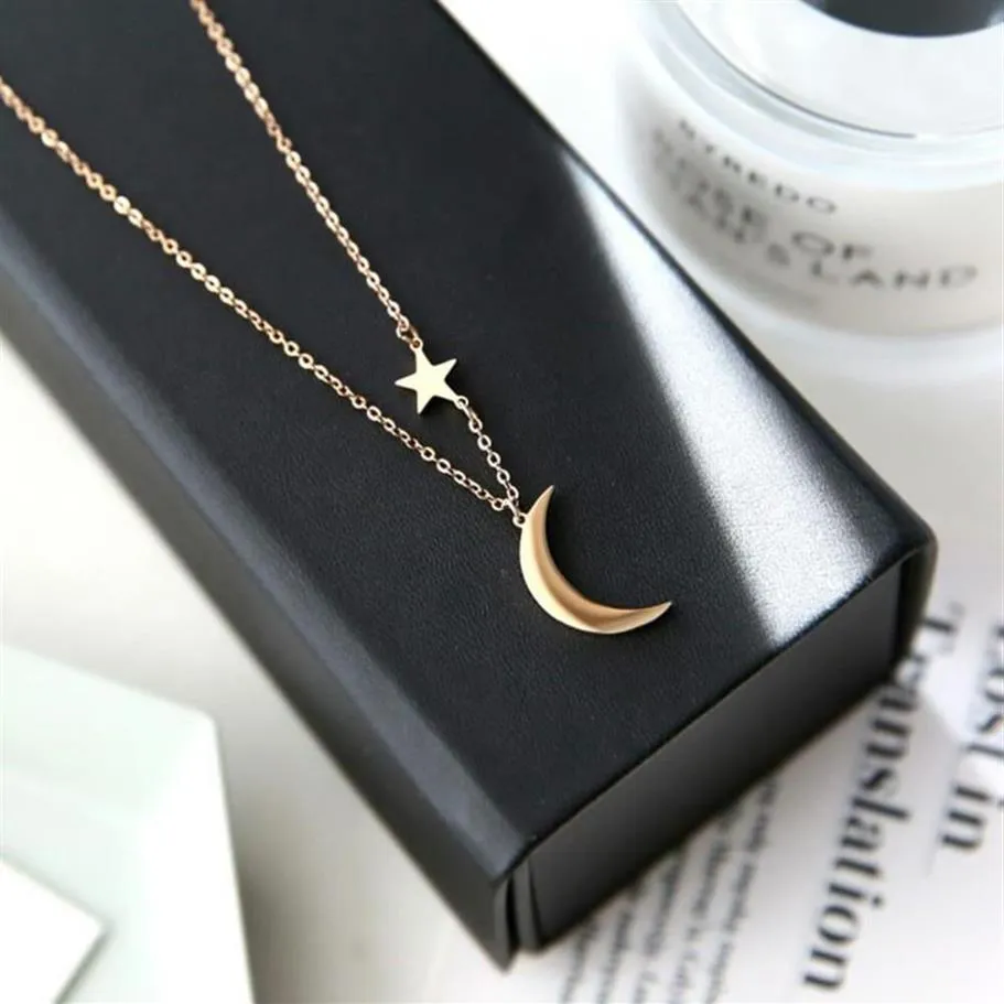 Pendanthalsband Fashion Gold Silver Color Moon Star Clavicle Chain Engagement Jewelry Women Classic rostfritt stål Neckla Gif220g
