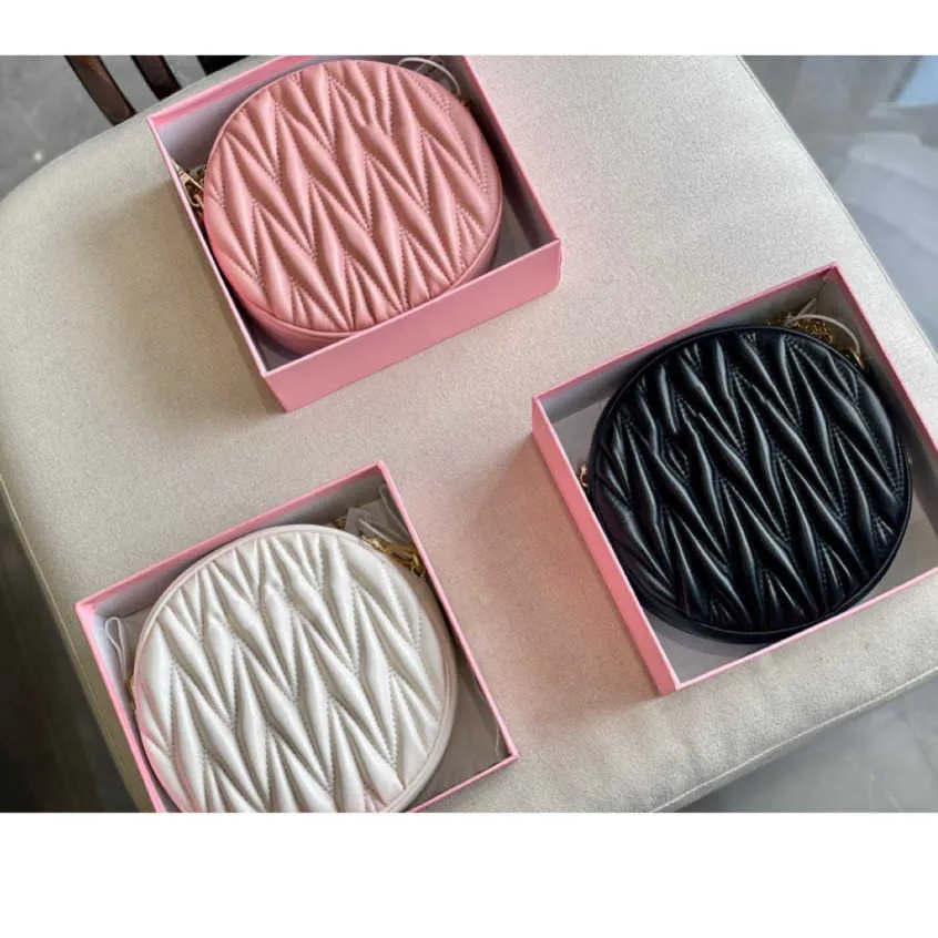 22 neue süße Mini -Mode -Freizeit Rhombische plissierte runde Kuchen Umhängetaschen Kette Schießer kleiner runde Tasche weiblich