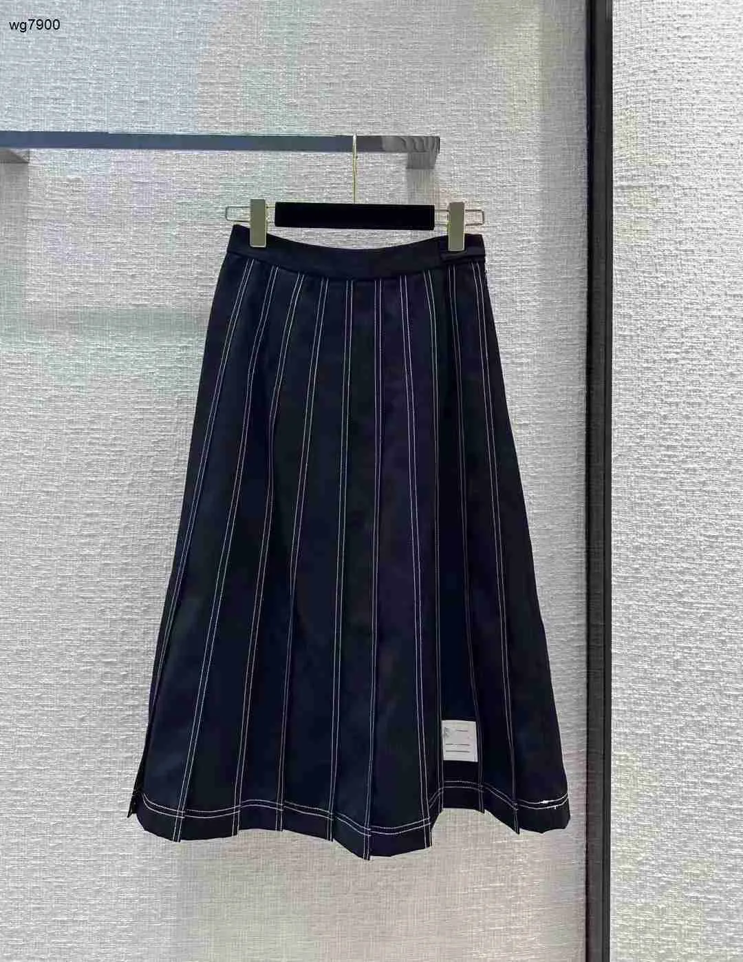brand women skirt clothing for ladies summer quality high Stripe decoration waist and big swing long overskirt Dec 22