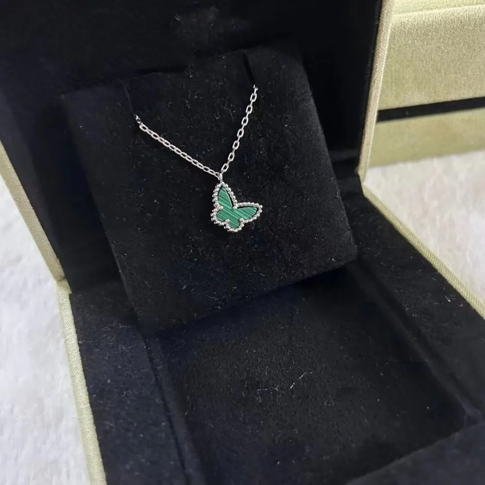 Дизайнерское ожерелье дизайнерское ожерелье для женщины Позолоченное серебро 18 карат Ожерелье с подвеской Женские украшения для подруги Рождественский подарок AAAAA