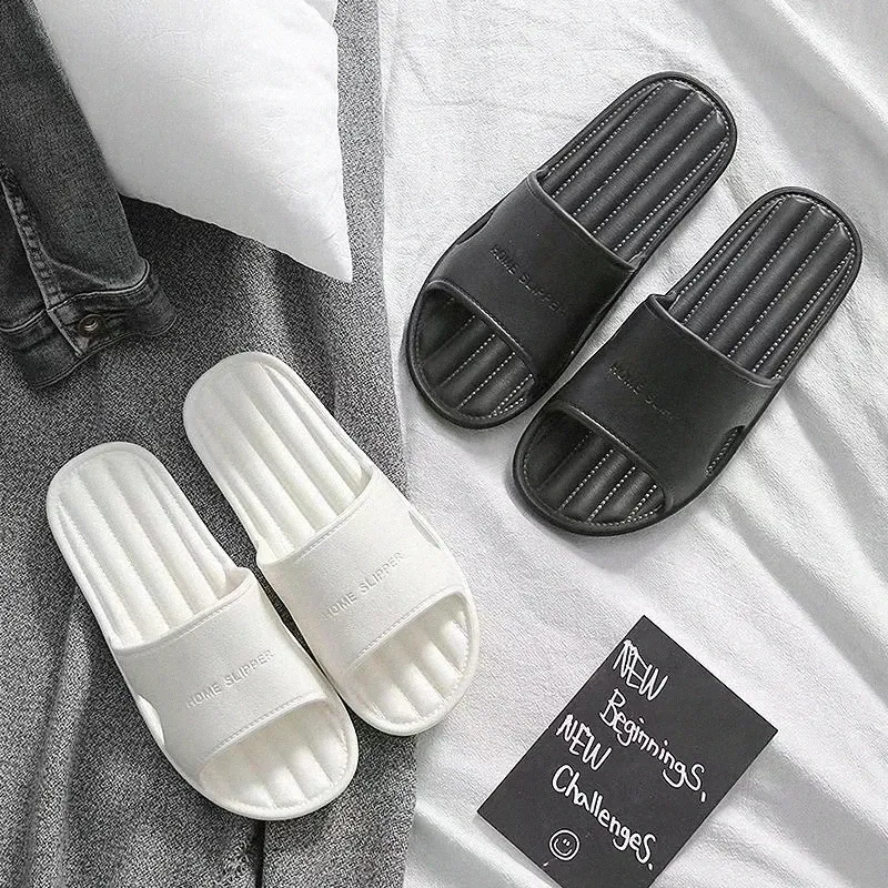 Тапочки летние мужчины женщины в помещении eva Cool Soft Bond Sandals Trend Trend Luxury Slides Дизайнерские легкие пляжные туфли домашние тапочки L8WS#