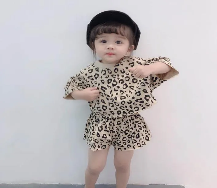 New arrived leopard Girls Outfits 2019 Summer short sleeve TopsShorts Kids Sets kids designer clothes kids clothing Girls Su3091410