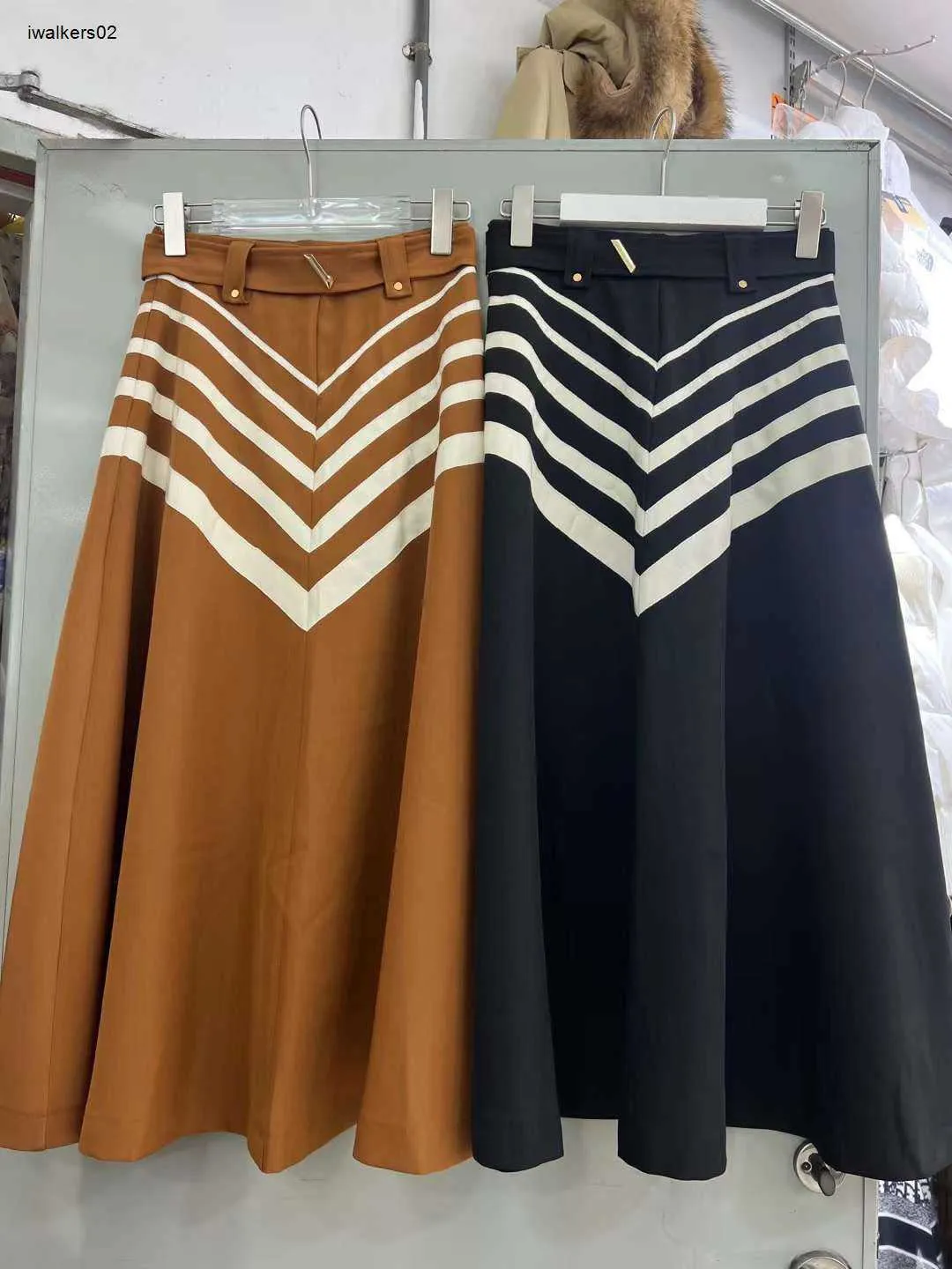 Роскошные женские дизайнерские юбки одежда для женской летней качественной полосы моды Big Swing Long Overkirt Dec 22 Hot Hot