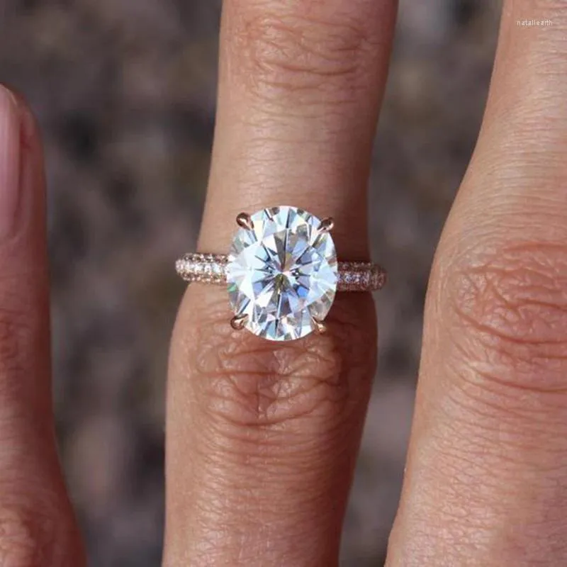 Med sidogonter Tisonliz 2023 4 Claw Crystal Engagement Rings for Women Wedding Finger Female Anel Rose Gold Fashion Jewelry