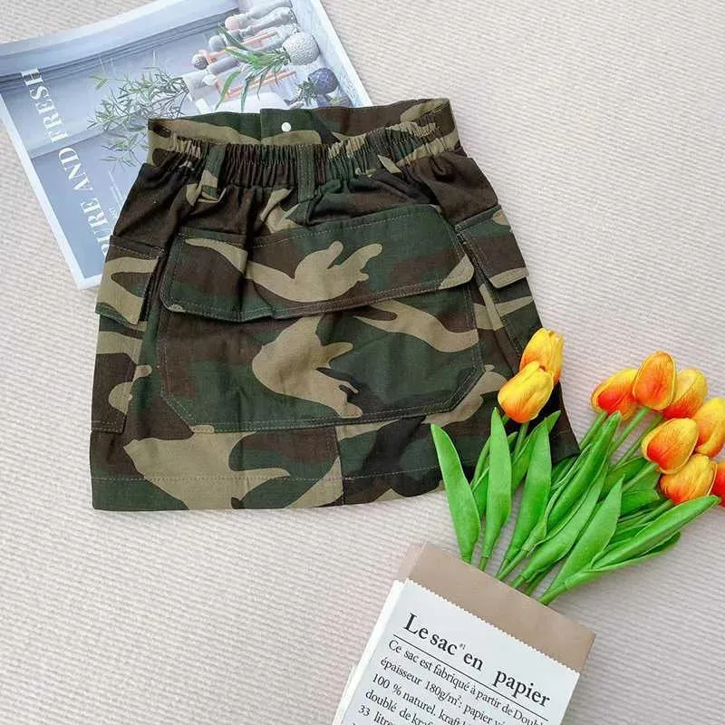 Spódnice spódnice Spring Autumn Dziewczęta spódnica maluchowa spódnica dla dzieci Kids Spódnica Dzieci Botty Dżins Camuflage Big Pocket 27y T230301