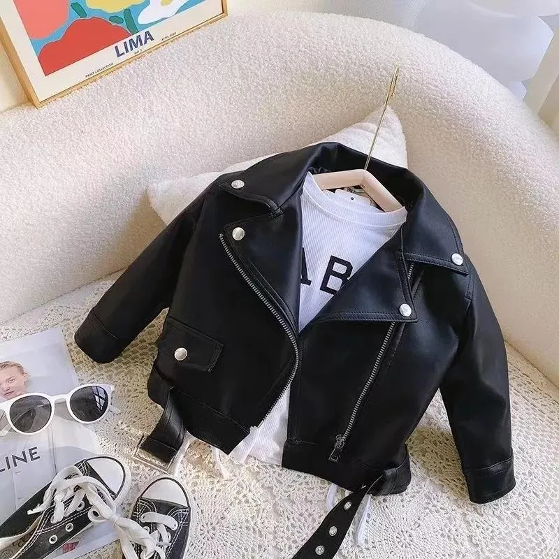 Anzüge Anzüge 2023 Frühling Kinder Baby Prinzessin Schwarz Volle Hülse Zipper Leder Top Jacke Kinder Mode Mädchen Mantel Outwear Tasten 2 8Y