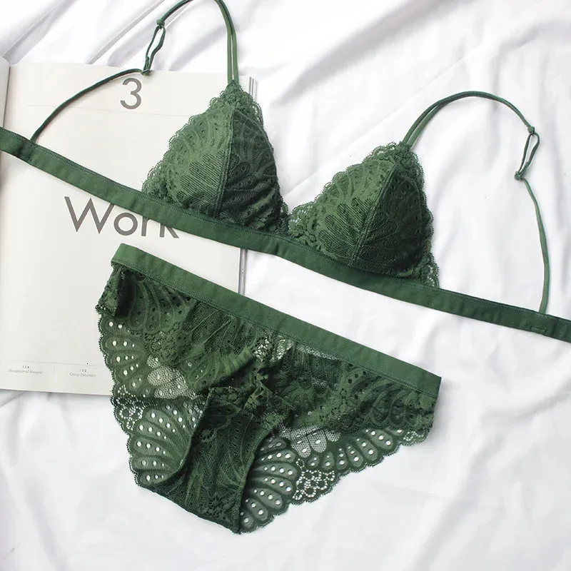 Sexy Bralette French Underwear Lace Triangle Cup Push Up Bra Set Ultrathin Women Brand Green Lingerie and S M L Panties 231222