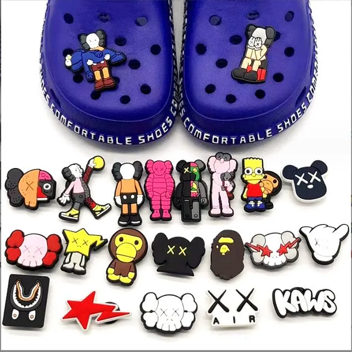 إكسسوارات الكرتون Sesame Street Kaws Hole Shoes Diy Flower Shoe Buckle Set Corc Drop Drop