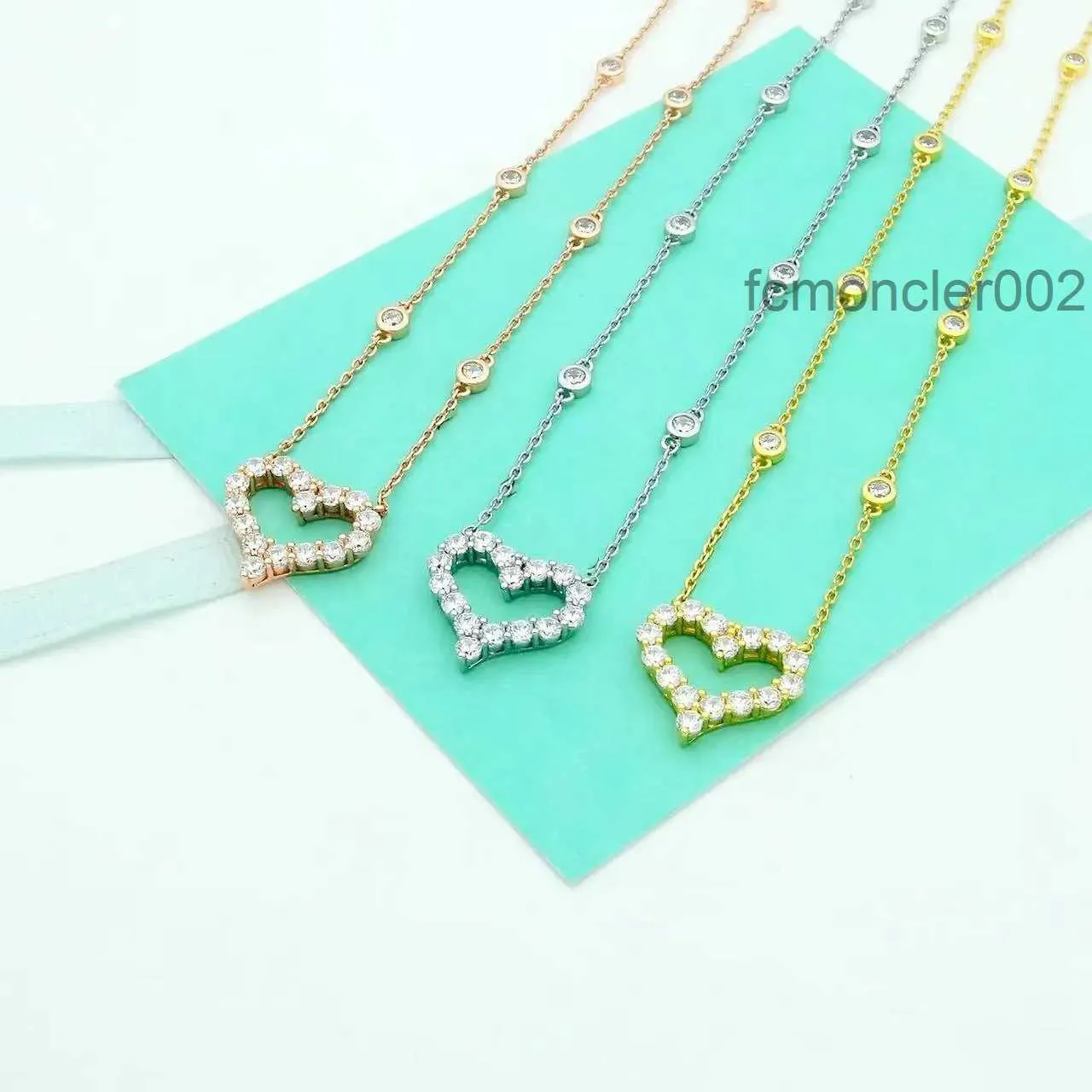 Модное персиковое ожерелье в сердце дизайнерские женские алмазные подвесные девушки День Святого Валентина 18 тыс. Золотые украшения подарки на фабрику оптом Li53