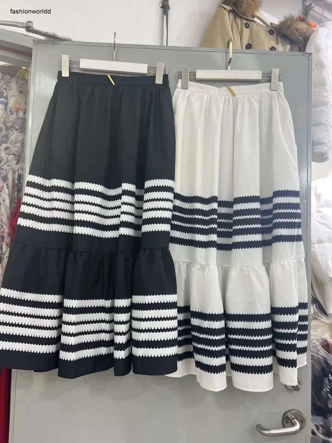 Luksusowe kobiety designerskie spódnica dla kobiet w lecie jakość mody druk drukowania wielkiego huśtawki długie dorskurt 22 grudnia fw