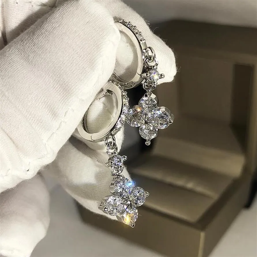 2020 New Luxury Jewelry 925 스털링 실버 클로버 드롭 이어링 화이트 클리어 5A 입방 지르콘 CZ 다이아몬드 여성 웨딩 Dang341S