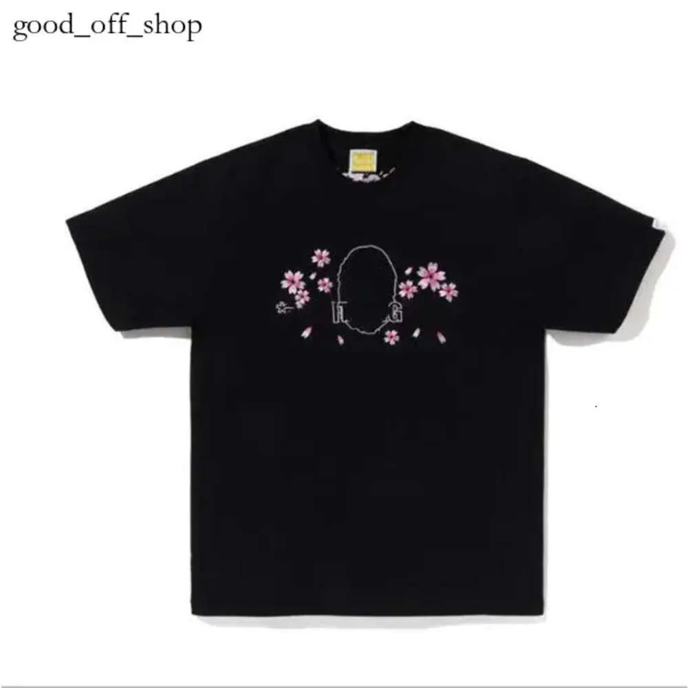 Bape T Shirt Bapesta Erkek Tişörtler Bape Bir Banyo Maymun X Anime T-Shirt Bape Baby Milo Collab anime Shirt A Bathes Ape 950