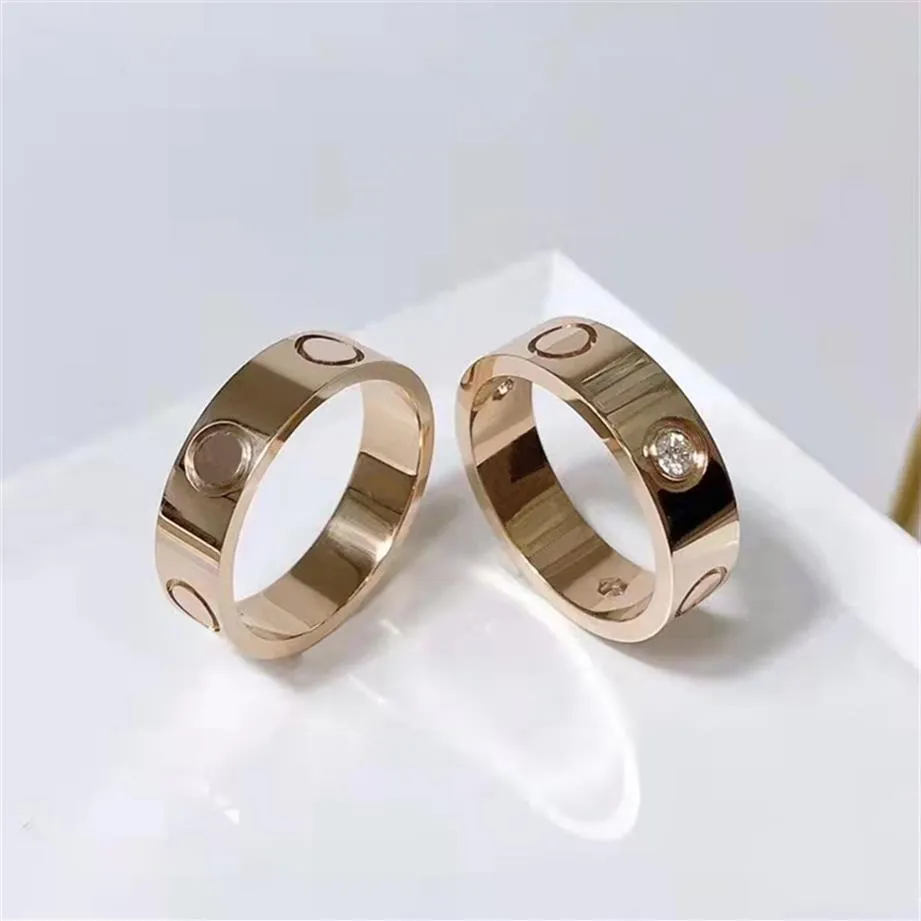 Designer Ring Titanium Steel Silver Love Rings Men and Women Rose Gold Jewelry Couples Christmas Ring Gift Party Wedding Accessori271U