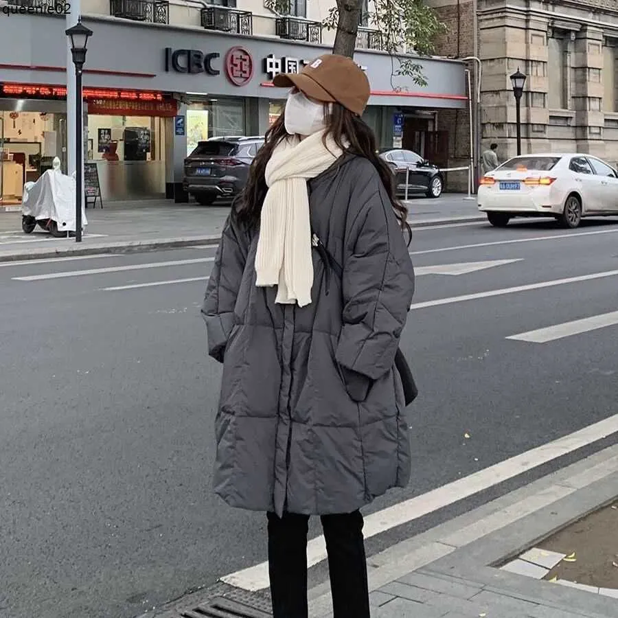 レディースジャケット新しいダウンコットンコート女性冬のミッドレングス韓国綿コートルーズ膝の長さの綿コートトレンド