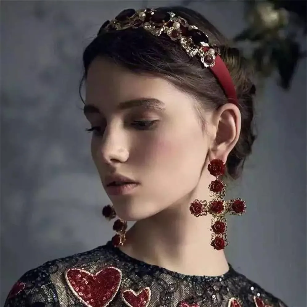 Long Cross Studs Earrings Women Retro Baroque Rose Flower Crystal Rhinestone Dangles Black Red White Color Fashion Design Acrylic 227x