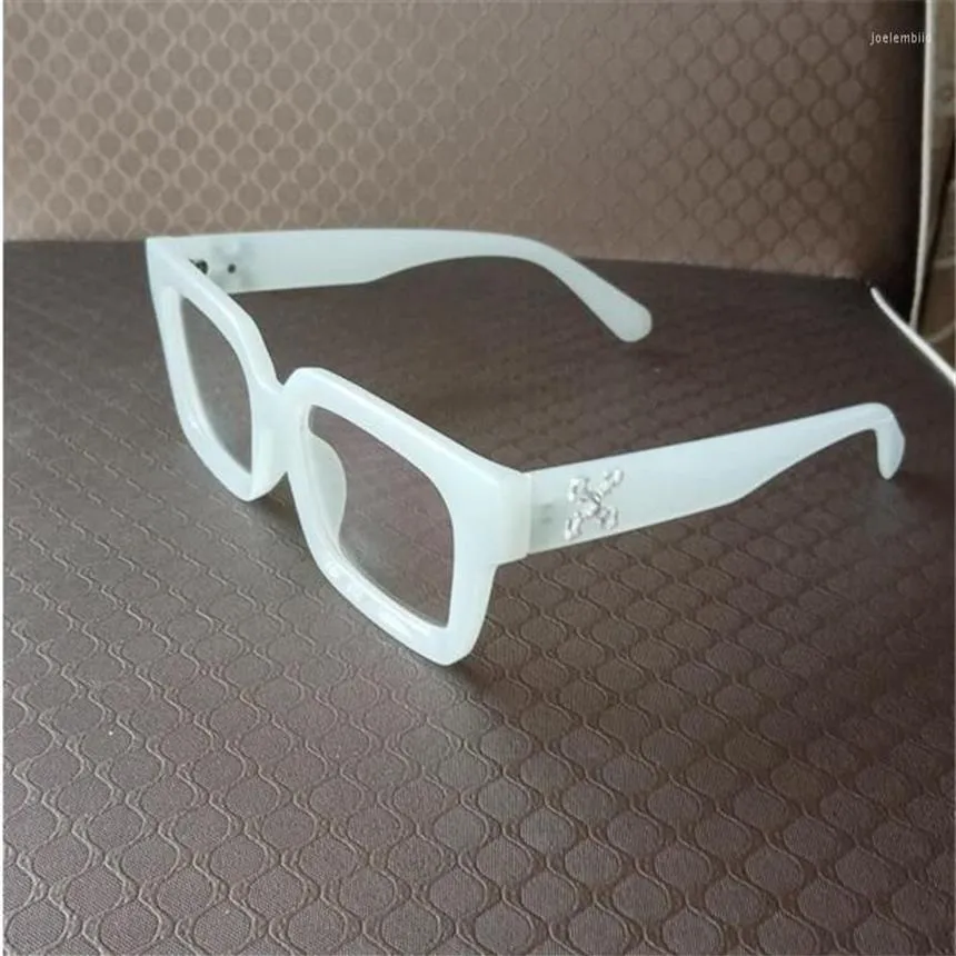 Sunglasses Type Of Real Po For Women Sunshades Both Men And Jade Transparent Glasses244V