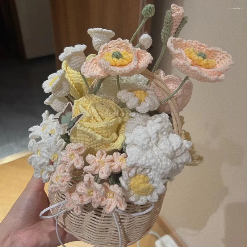 Fleurs de mariage Milk papillon tissu artificiel aiguille à aiguille de demoiselle d'honneur Bouquet Mariage à fleur en tricot tissé pour les amoureux