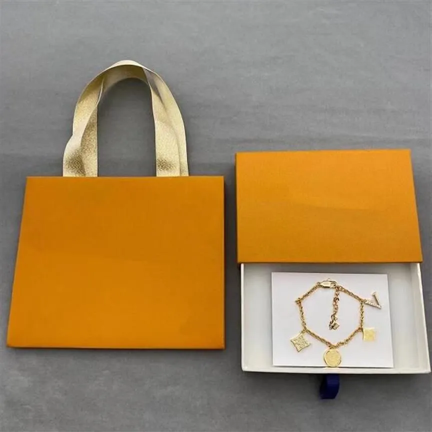 Bracelets de charme de créateur classique Gold V Letter Bijoux de haute qualité