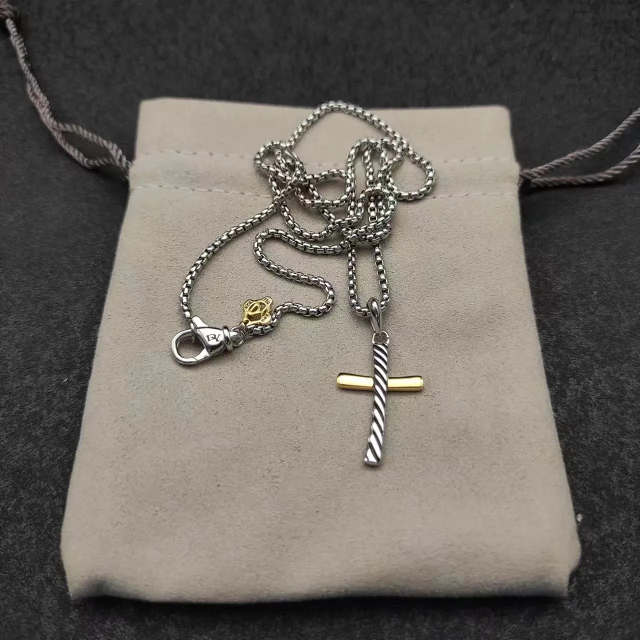 Classic Men's Gold and Silver Square Diamond Necklace Dy 20 Style Brand Designer Vintage Twisted Cross Women's Pendant Necklace Length 50cm Gift Jewelry with Box