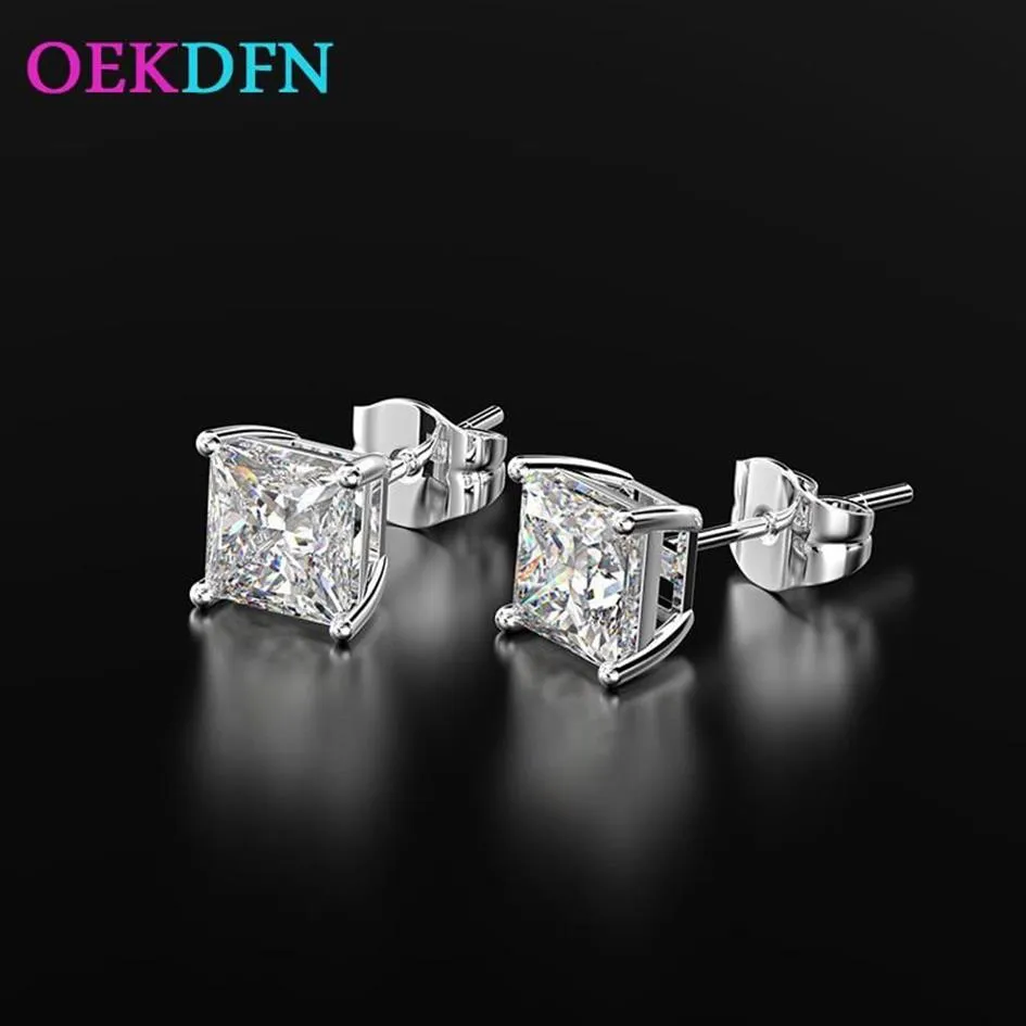 Stud Oekdfn Classic% 100% 925 Gümüş Küpe Yaratılan Moissanite Taş Yıldönümü Düğün Güzel Takı Hediyesi266W