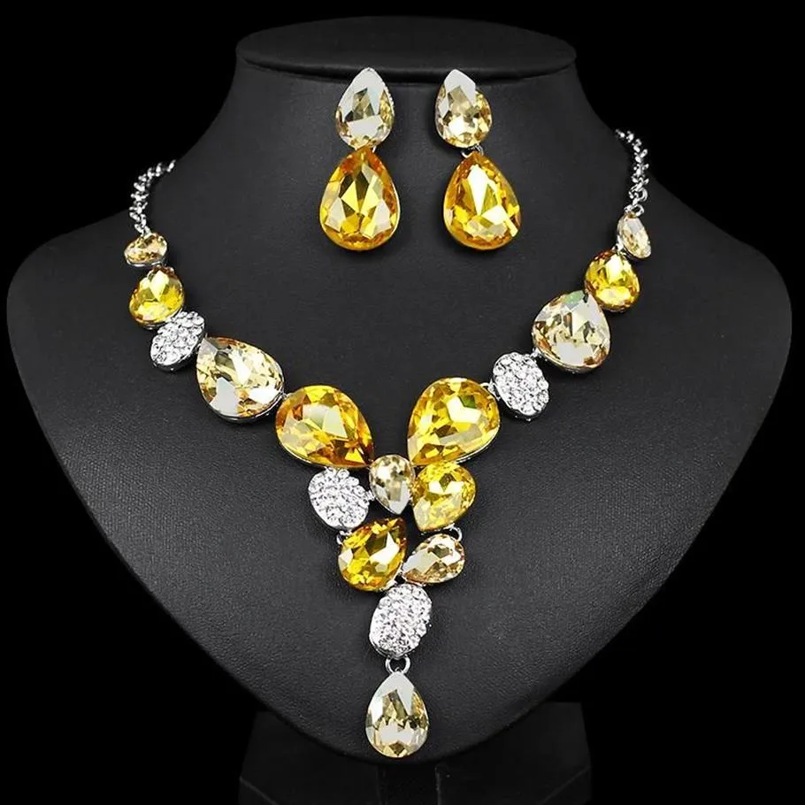Mode Österrike kristallsmycken sätter silverpläterad kedjehalsband droppörhängen sätter smycken party kostymtillbehör kvinnor258s