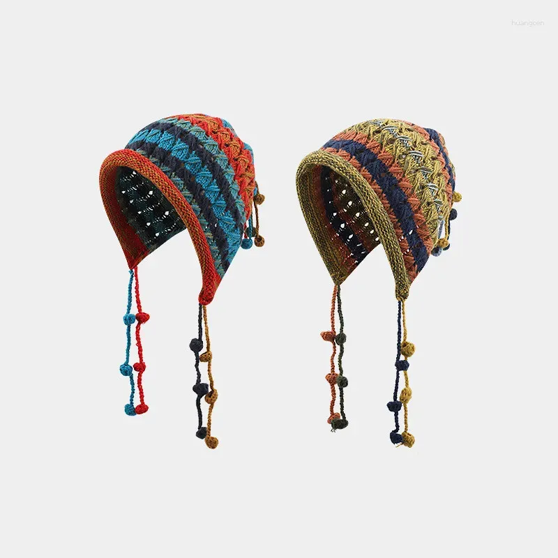 Berets Fashion gestrickte Hut Frauen Herbst Winter Schädel Mützen Ladies Bunte Ohrpapierkappe weibliche handgefertigte Quasten Beanie