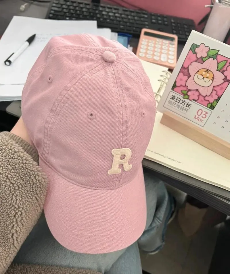 Tappi a sfera di alta qualità berretto da baseball rosa bianco femmina femmina rosa coreana in polvere piccolo viso ricamo streetwear lettera r hat basket homme