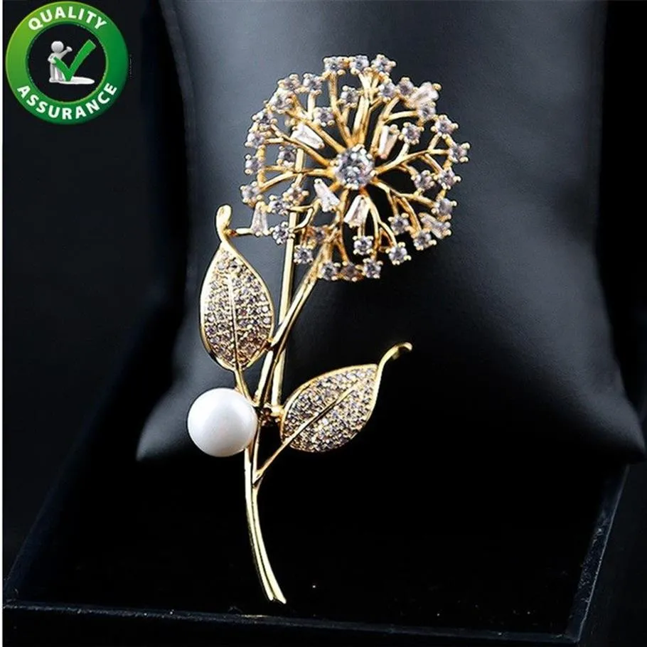 Schmuckdesignere Broschen Kristall Luxus Broschen Männer Frauen Mode Hochzeitszubehör Perlen Löwenzahn Broschen Stifte Elegante Braut 270z