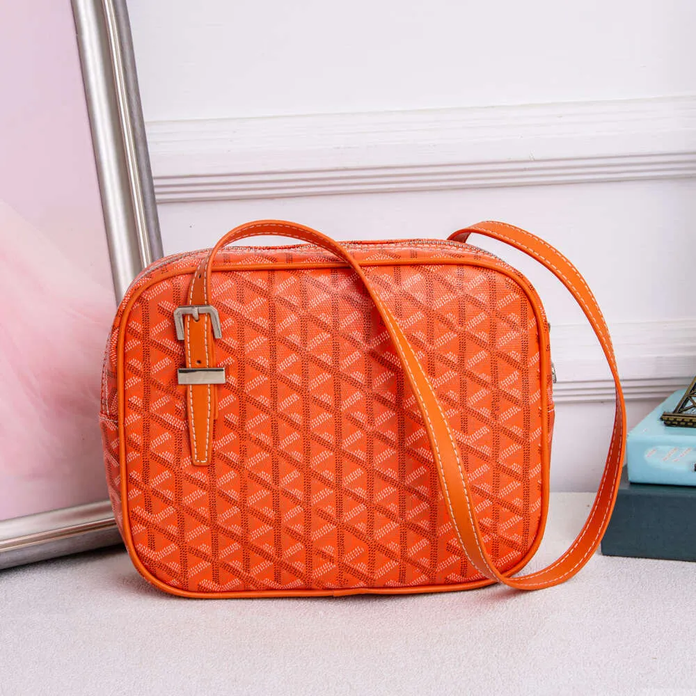 Unisex Premium Leather Crossbody Saddle Bag Fashionable Square Shoulder