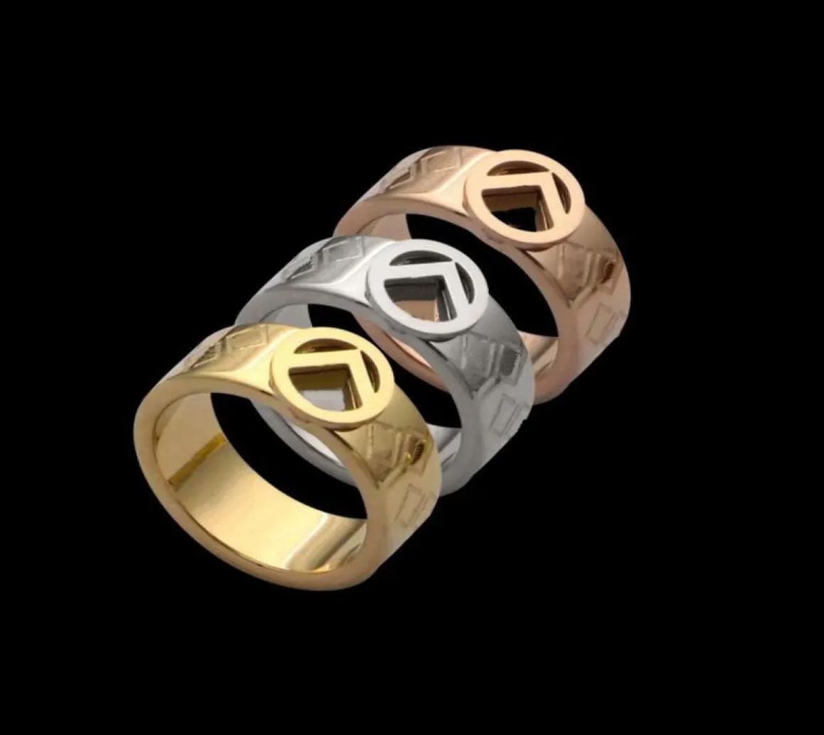 Europa Amerika Modestijl Mannen Dame Vrouwen Titanium Staal Gegraveerd Uitgehold Brief 18K Goud Liefhebbers Ring Ringen 3 Kleur Maat US63161721