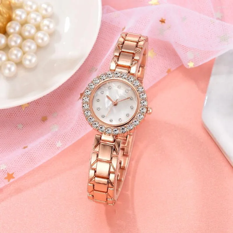 Armbandsur Glamorous Rhinestone Quartz Watch Armband Set: Höj ditt utseende med minimalistisk stil!