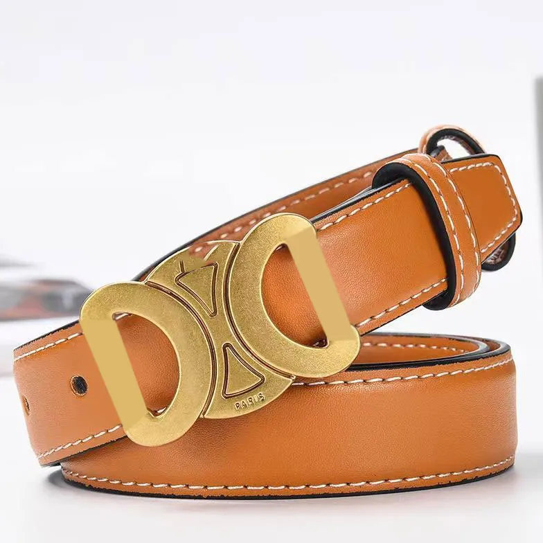 Designerbältesbälten för kvinnor Luxury Belt Body Harness Belt äkta läder Cowskin Unisex Letters Manlig kyskhetsbälte Nytt och nytt Lu Belt White Leather Belt