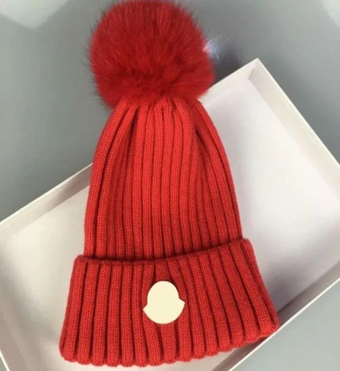 Chapéu vermelho bonés 2022 moda mens designers chapéus gorro de inverno gorro de lã de malha mais boné de veludo crânios máscara mais grossa franja paul e beies8807145