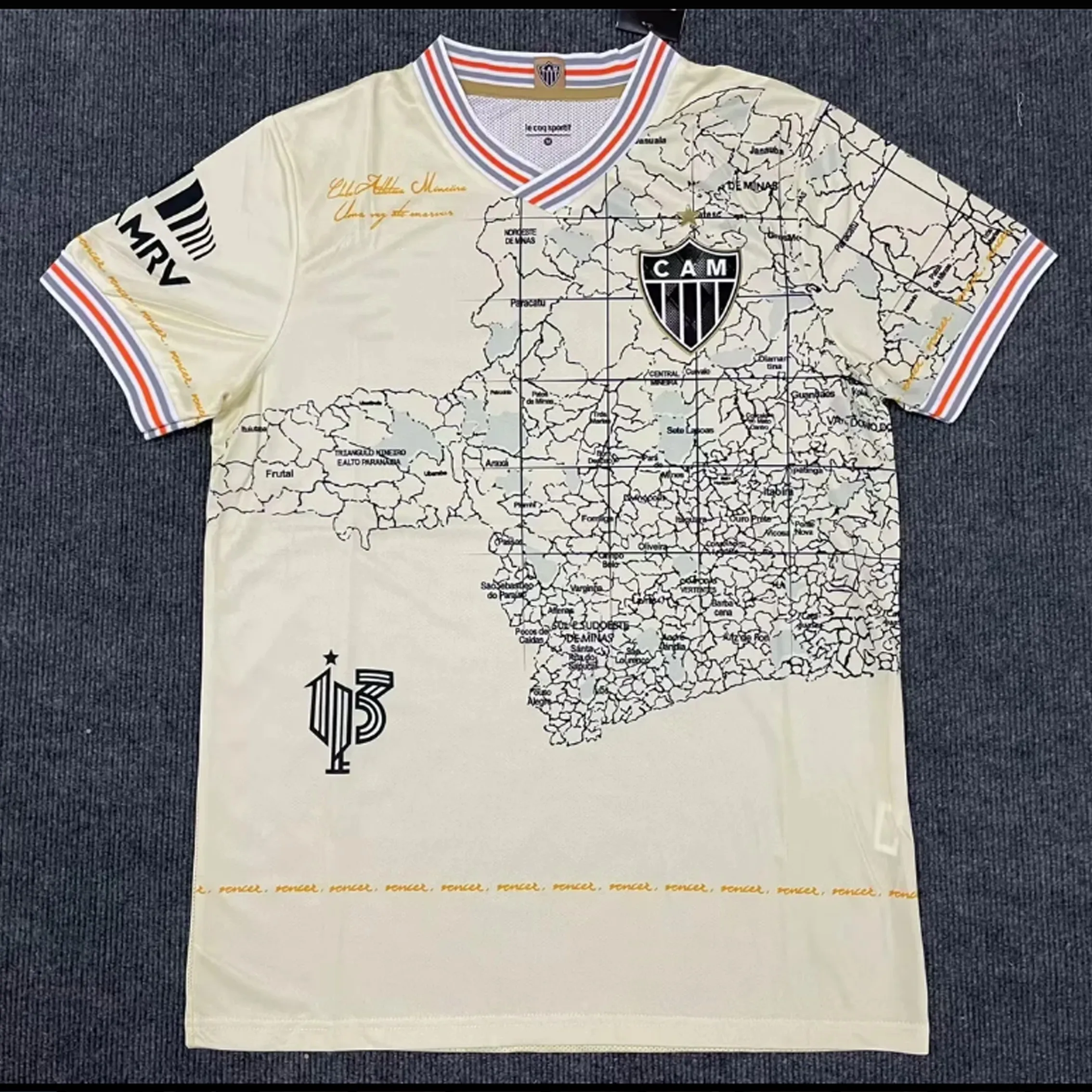 TS　9枚　Atlético Mineiro Camisa Atletico Mineiro Dry World Oficial 1 1A002 S/N