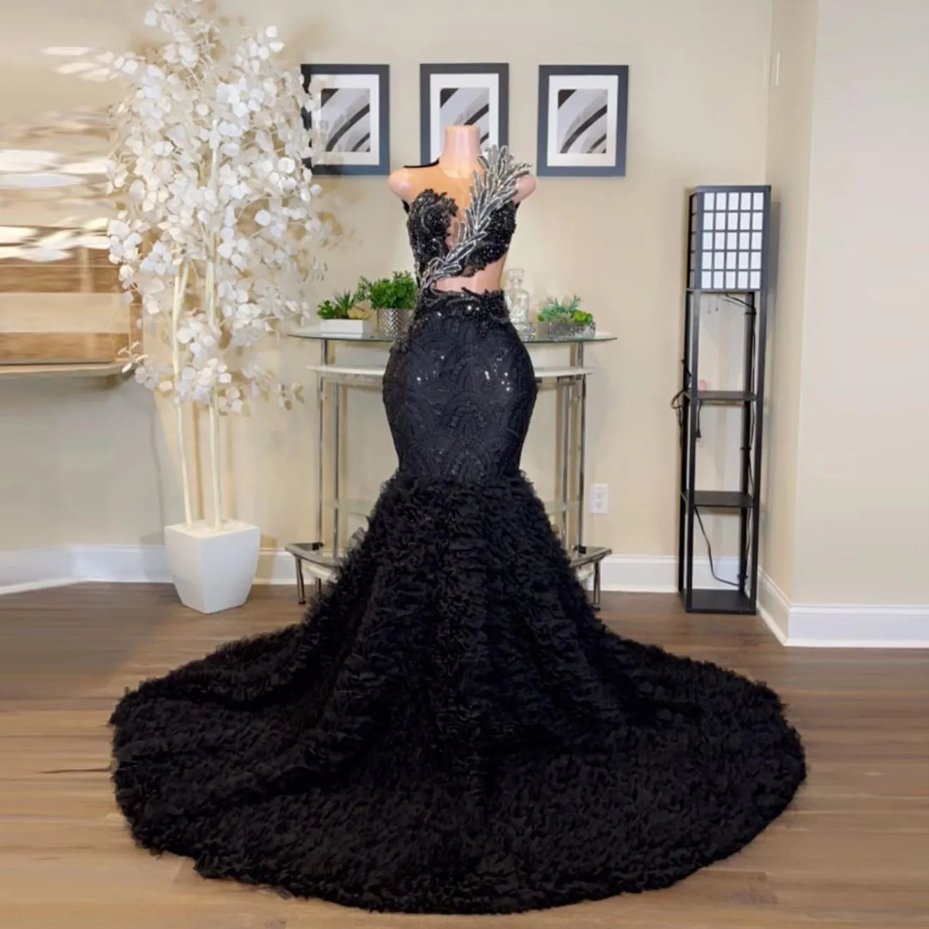 Lang zwarte zeemeermin prom jurken kralen diamanten ruches illusie sexy formele feest avondjurk afstuderen jurken vestidos de novia