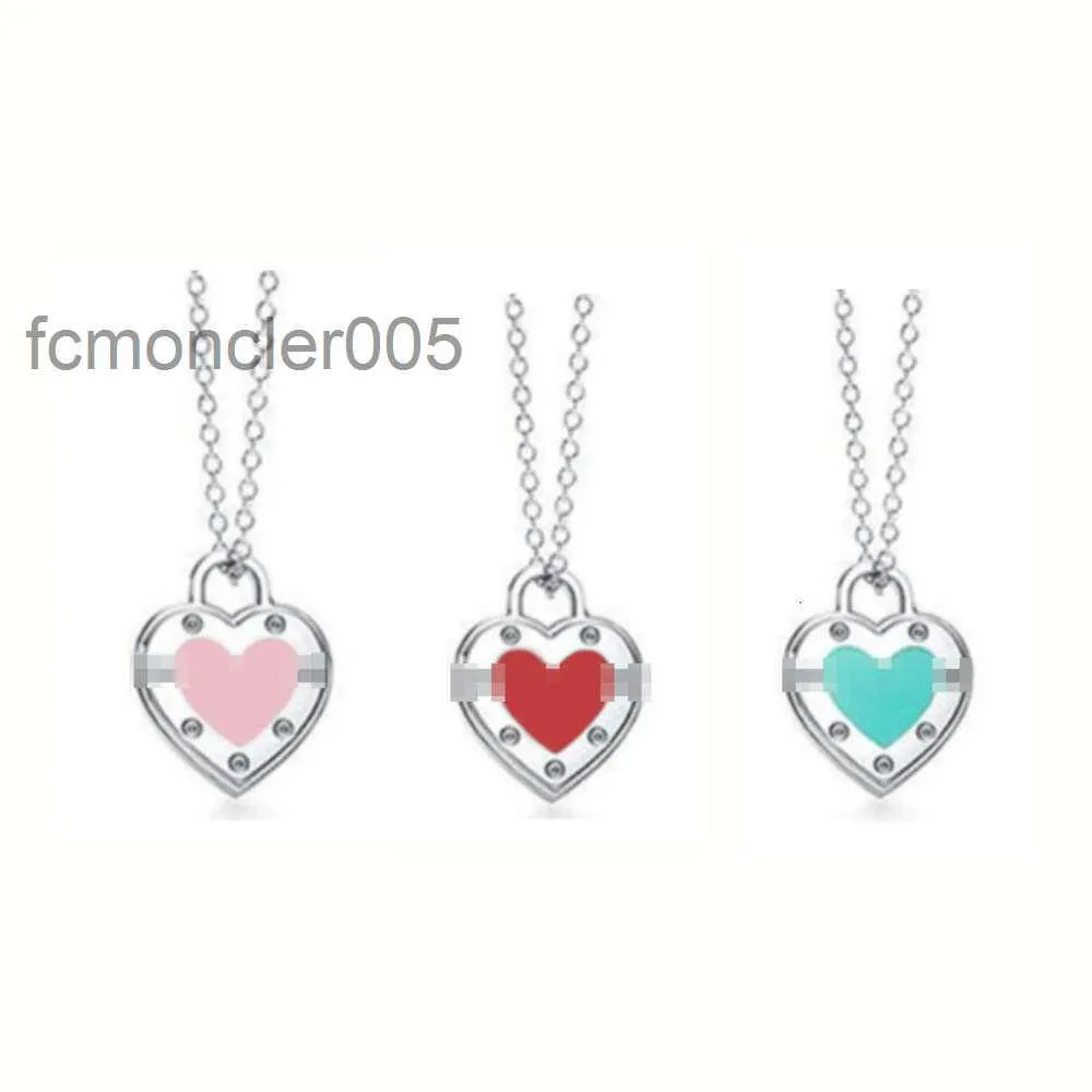 Fashion Luxury Classic Ti's High Version 925 Sterling Silver Heart Pendant Rivet Love Collier Designer Jewelrys Birthday Christmas Gift Y240