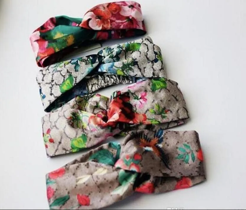 2022 elastisches Stirnband für Männer und Frauen, Buchstaben-Pailletten-Design, grüne rote Blume, Haarbänder für Frauen, Mädchen, Retro-Turban-Headwraps3389095