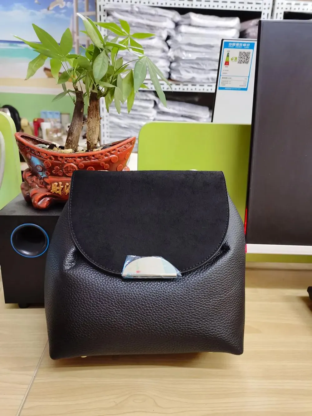 Valenkuci bags online