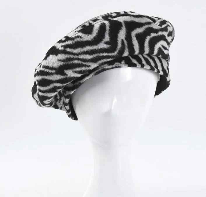 Berets Zebra Felt Beret Hat for Women French Designer Regulowane włosy Baret Cap Ladies Fall Winter Animal Print Malarz Octagaz 4678256