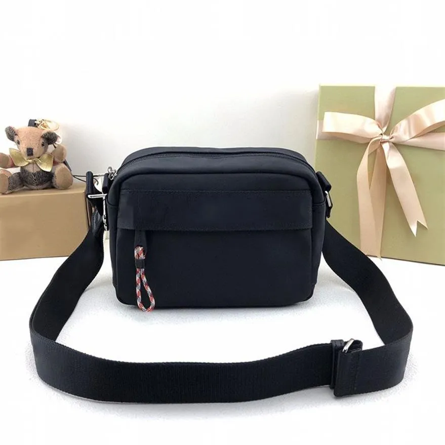 Sac de messager de créateur unisexe Sac à bandoulière Wallet Beach Wandering Backpack Handpack Handsbag Top Quality Purse Taille 22CM246A