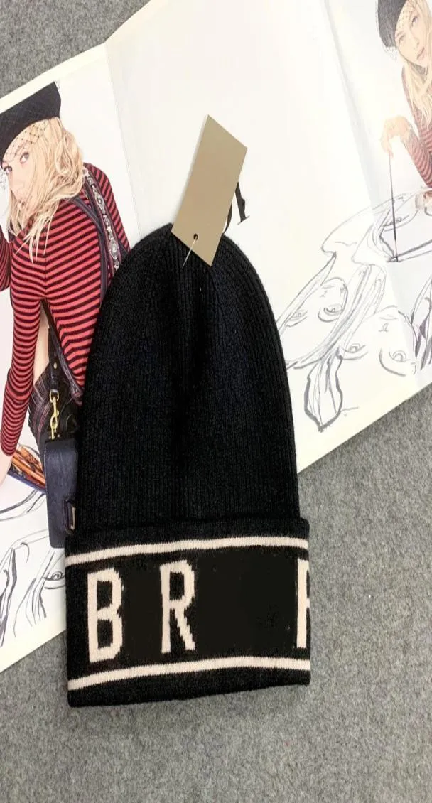 Designer Brand Men039S Beanie Hat Women039S Autumn and Winter New Korean version av retro stickad HAT4178403