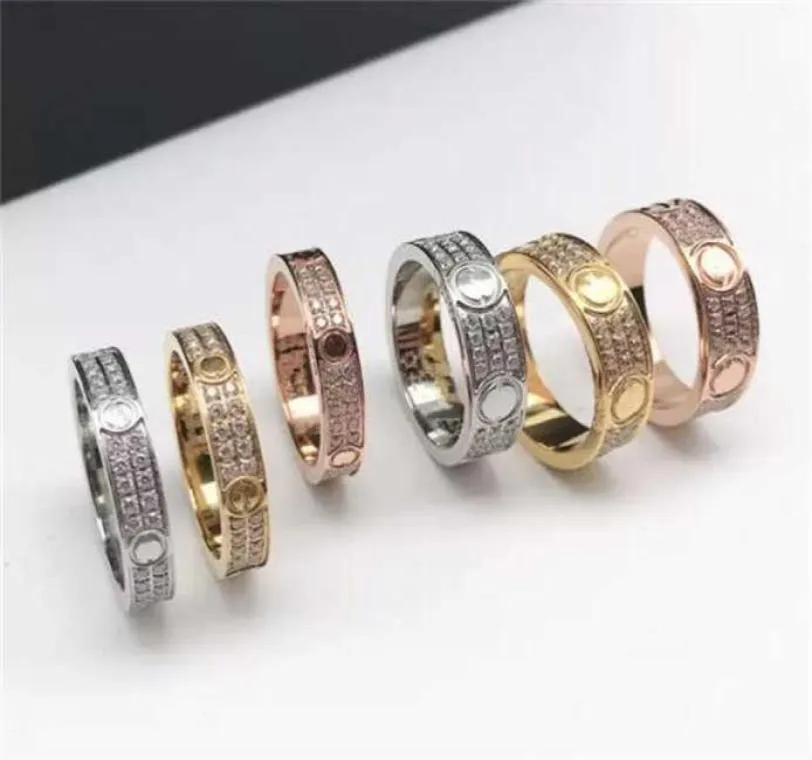 2022 Diamant Titanium en acier en acier Silver Love Men and Women Rose Rose Gold Rings For Lovers Couple Jewelry Gift9514651